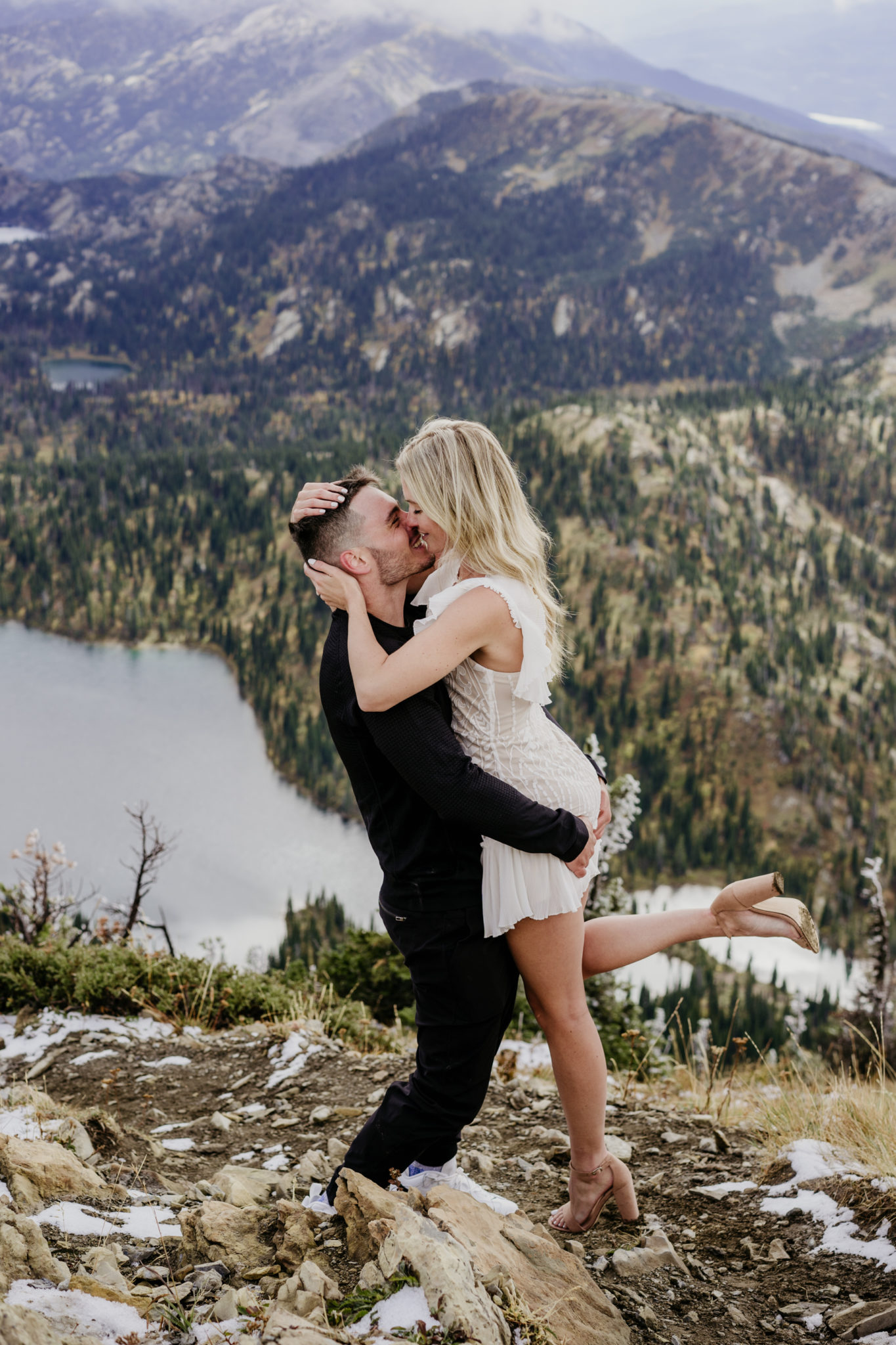 Surprise Proposal on a Mountaintop