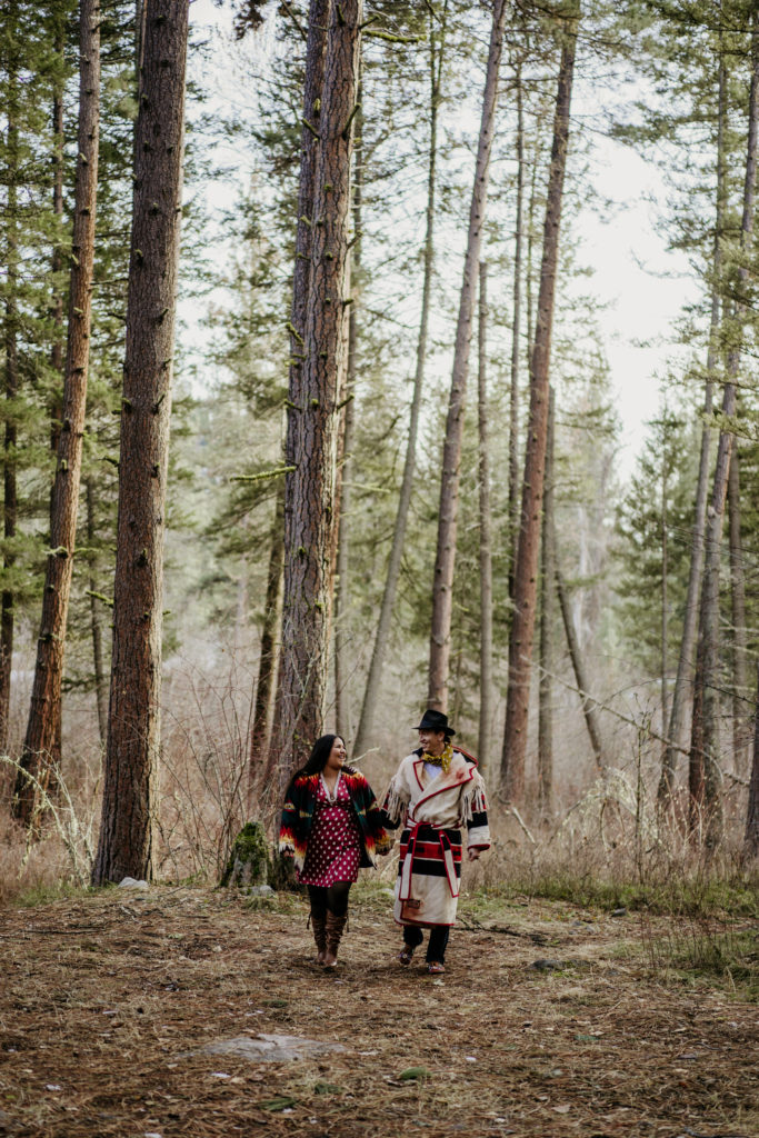 How to plan an engagement photo session and the top 10 places for engagement photos in Missoula