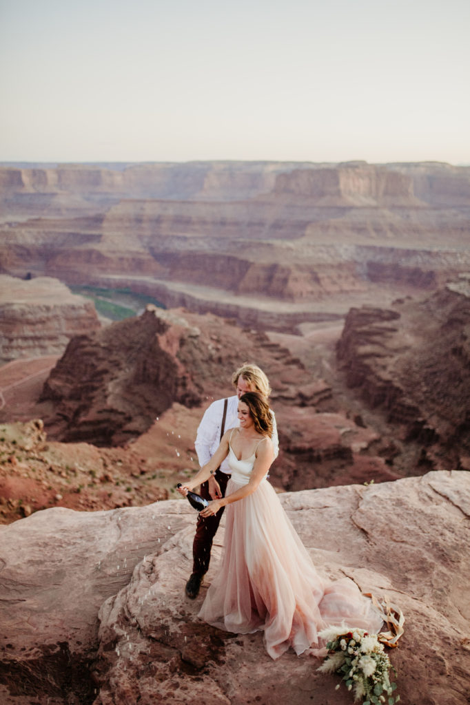 how to elope in moab arches national park