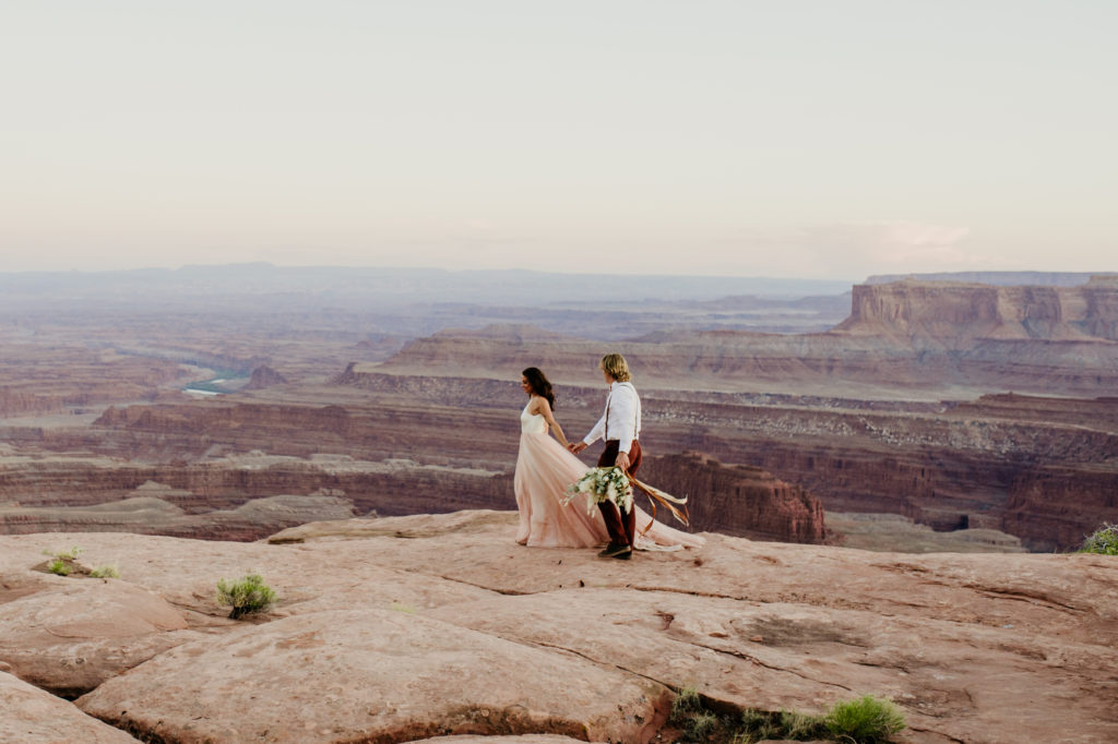 where to elope in Utah Moab arches national park