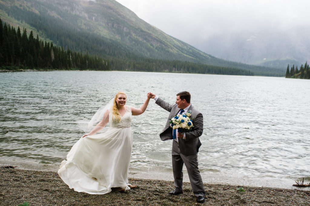 all day elopement timeline and sample elopement timeline in Glacier National Park
