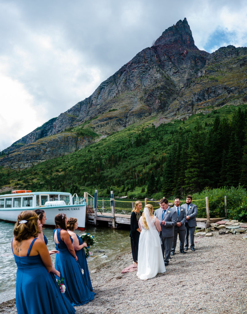 all day elopement timeline and sample elopement timeline micro wedding in Glacier National Park