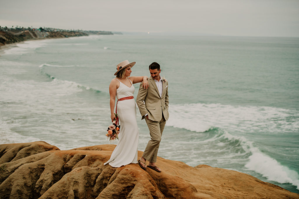 where to elope in San Diego, Carlsbad Cliff elopement photos
