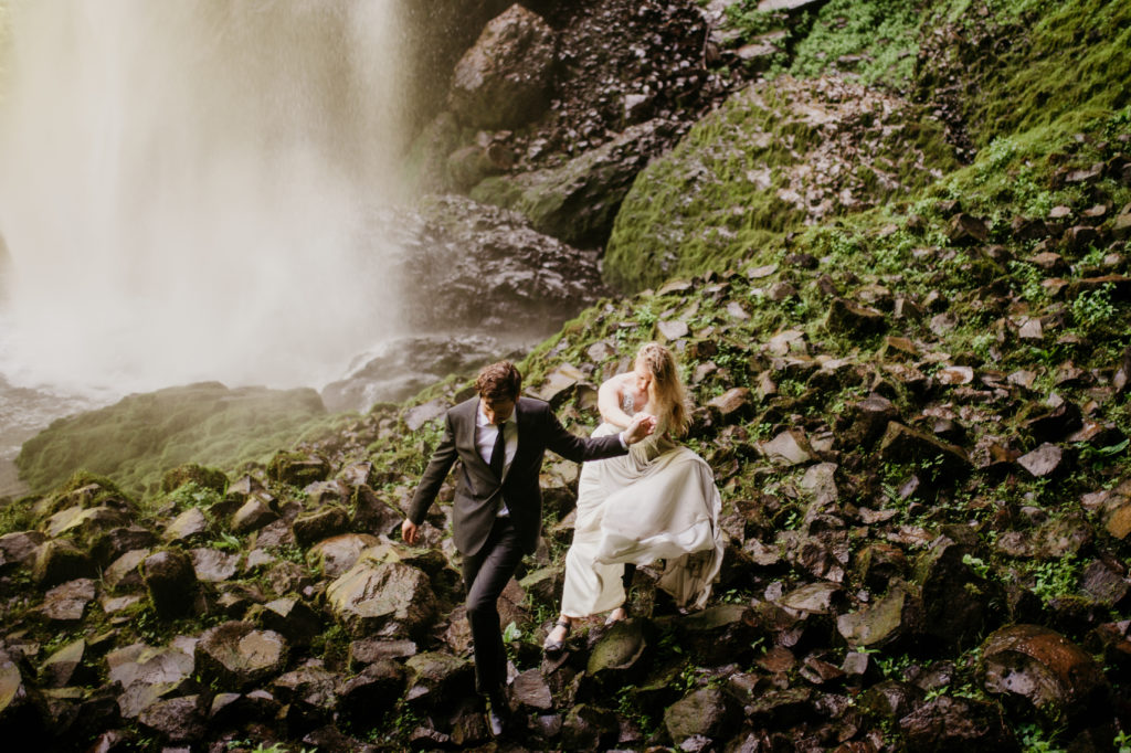 columbia river gorge elopement best oregon elopement locations, where to elope in oregon