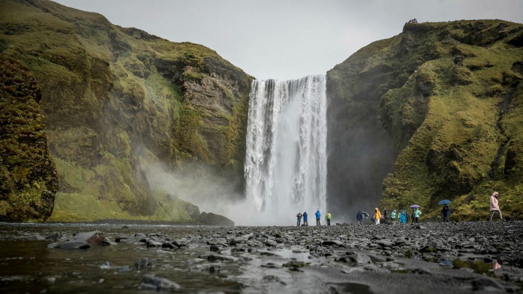 how to elope in Iceland