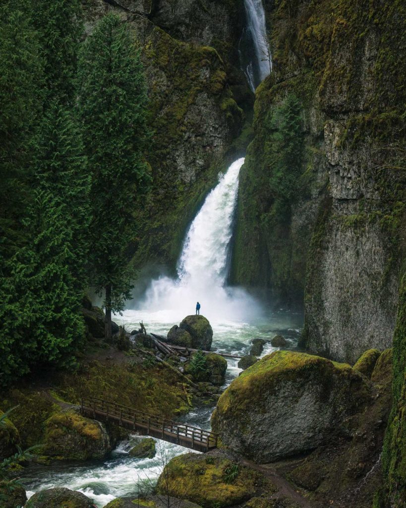 oregon waterfall elopement locations, Wahclella falls oregon