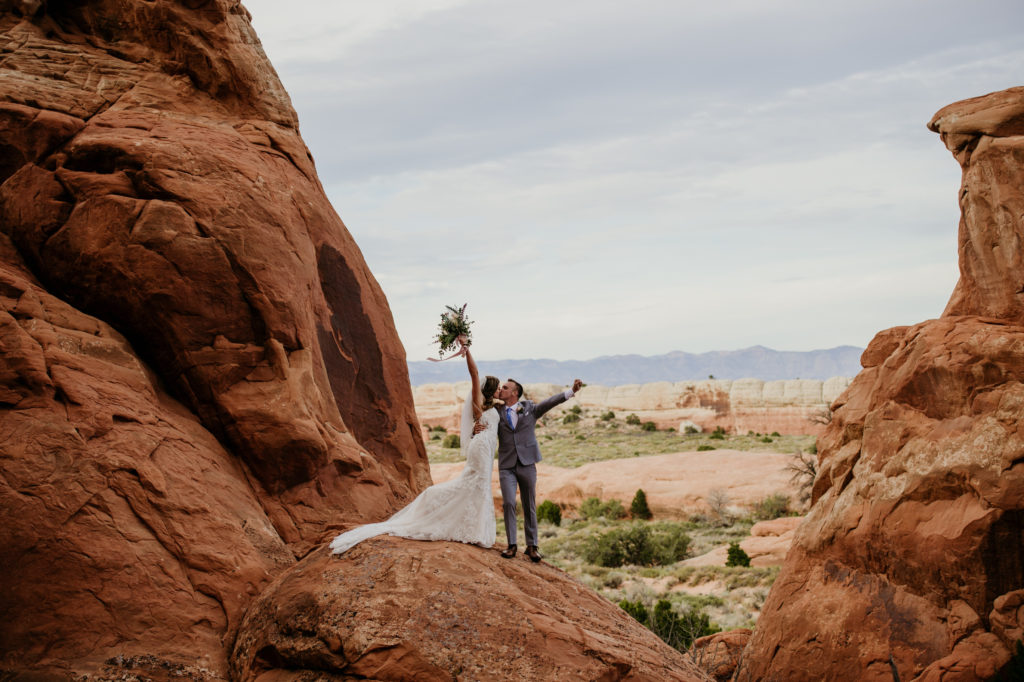 Arches National park elopement, winter elopement in Moab