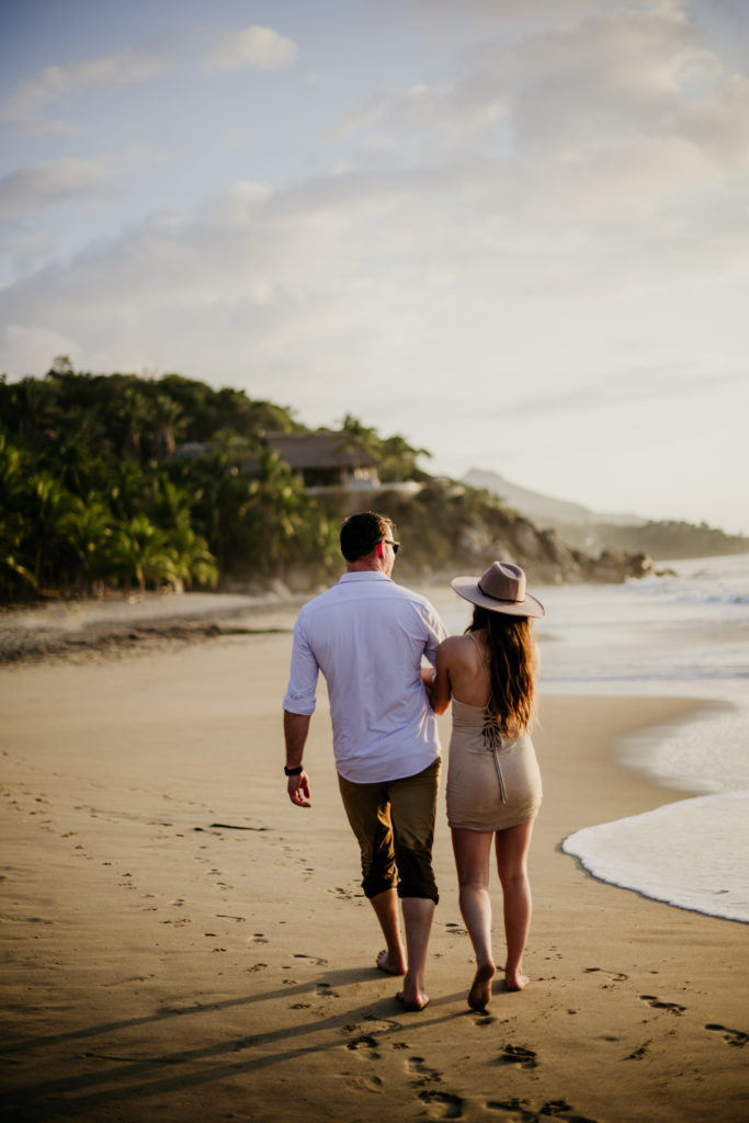 Best of 2022 elopement & wedding photography, engagement session in Sayulita Mexico, best photographer for an engagement session in Mexico. 