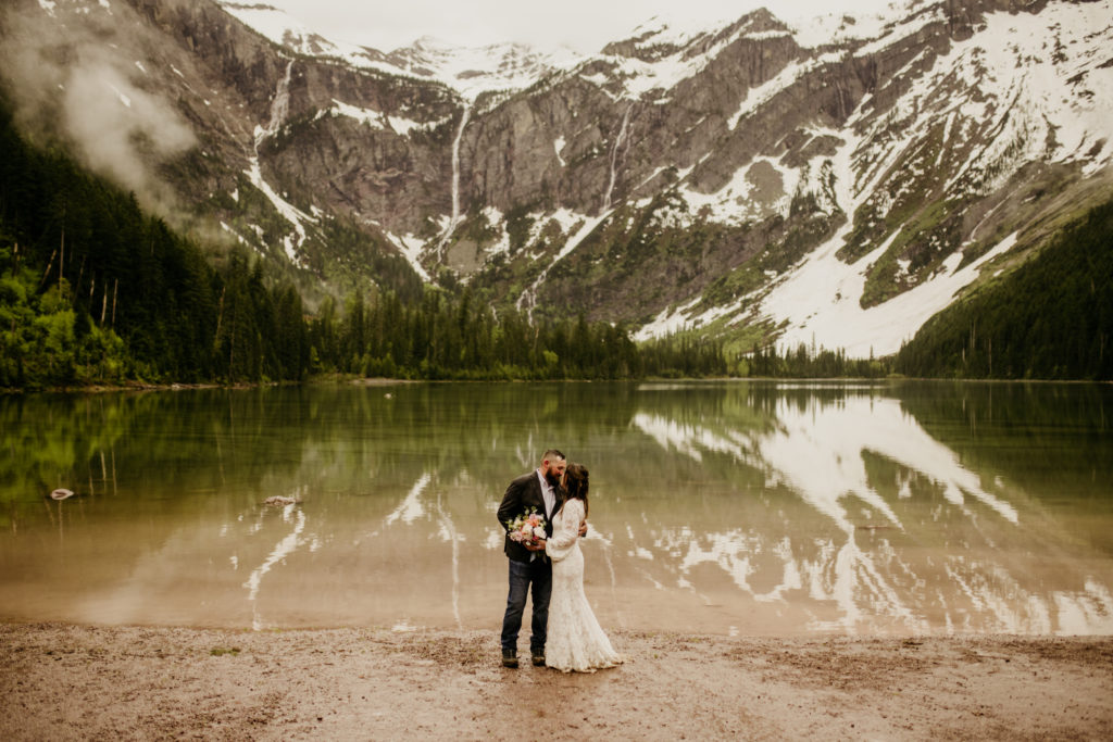 Best of 2022 elopement & wedding photography, Micro wedding in Glacier National Park in the summer. Best places for a micro wedding in Montana. Hiking elopement to Avalanche Lake.