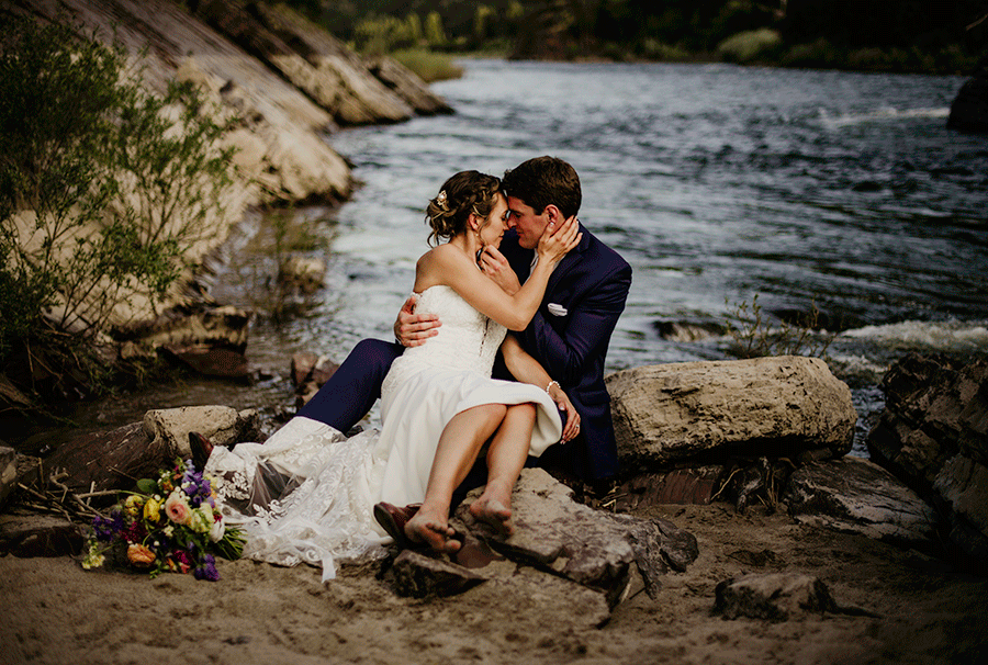 Best of 2022 elopement & wedding photography, Montana wedding at White Raven in Missoula. Montana wedding photographer. Husband and wife wedding photography team. 