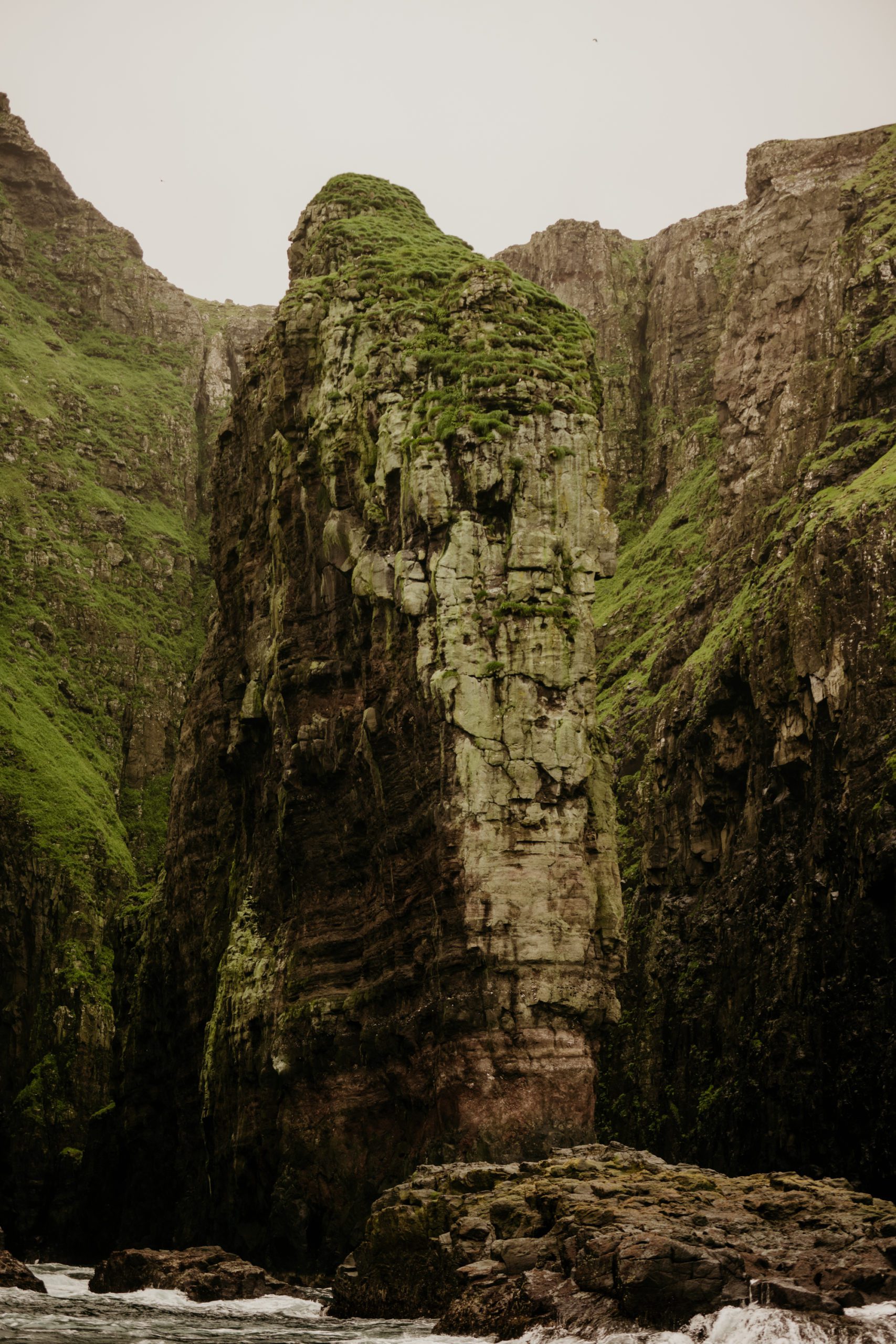 Vestmanna bird cliffs of northwestern Streymoy. How to elope in Faroe Islands.