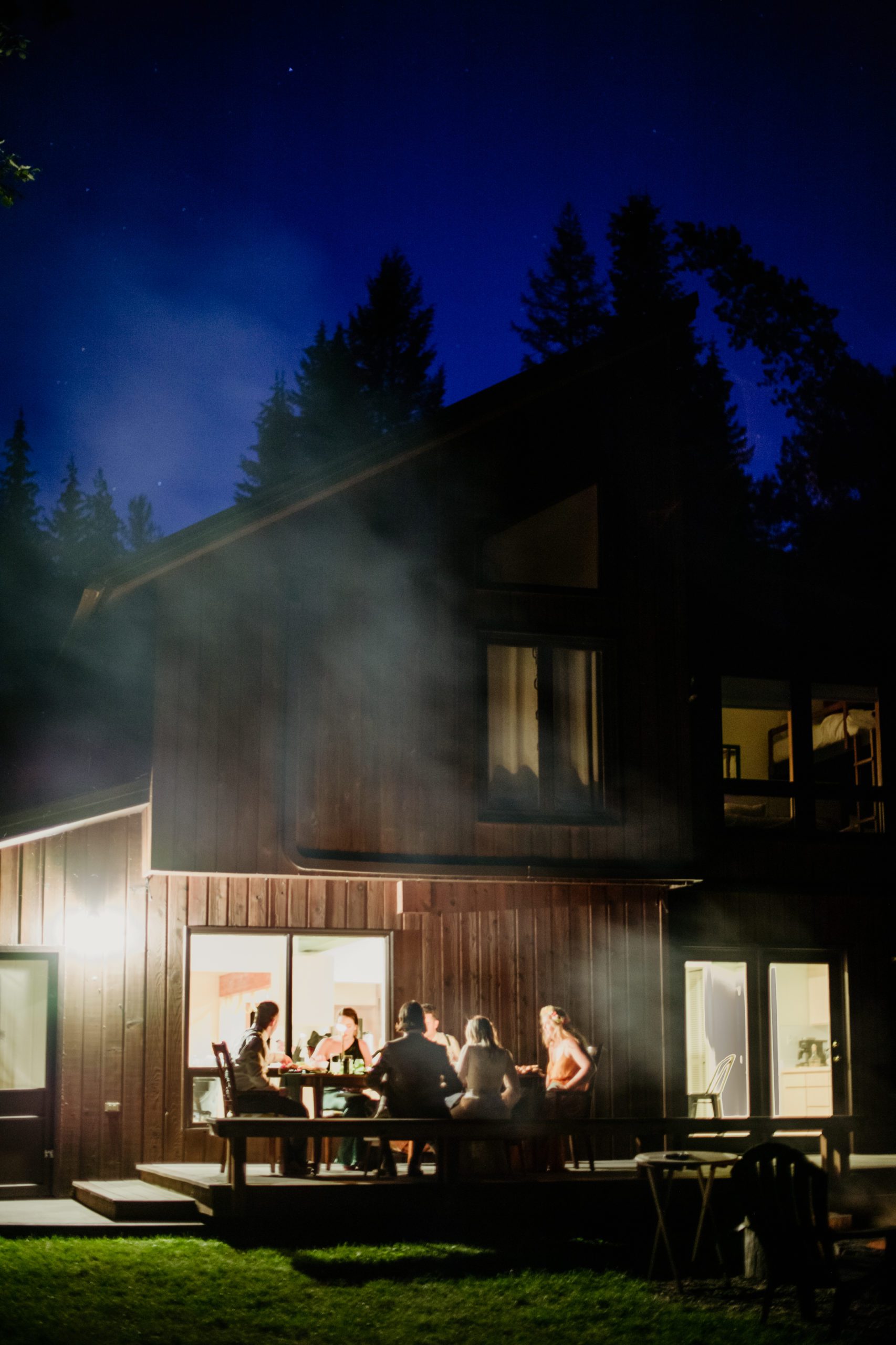 Glacier National Park micro wedding. Best places to stay outside of Glacier National Park - Modern Moose AirBnB