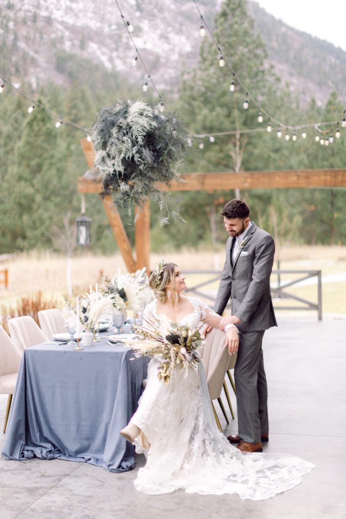 luxury winter elopement in Montana at White Raven. The best wedding venue in Montana is White Raven.