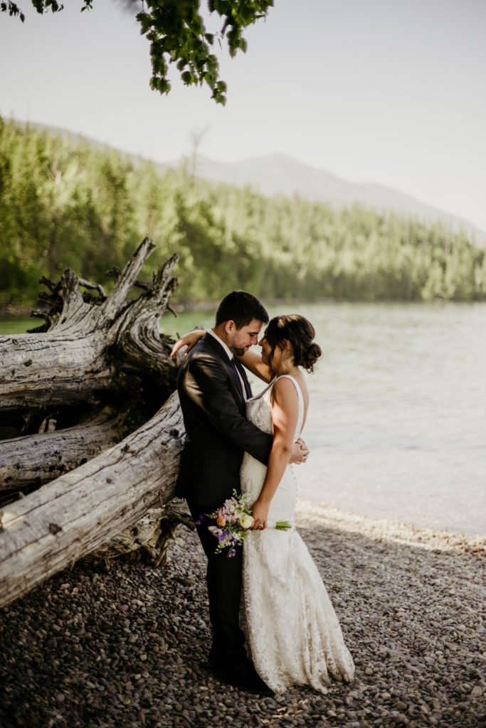 Have an eco friendly elopement by following these tips for conscious tourism.

Glacier National Park wedding at Lake McDonald. 