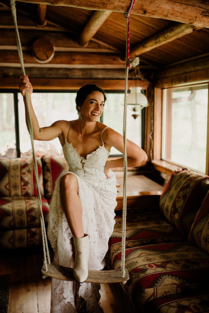 This wedding at Feathered Pipe Ranch showed why finding a great venue and Montana experienced photographer makes the difference!

Montana wedding venue, where to get married in Montana, Helena wedding venue

Wedding dress with boots