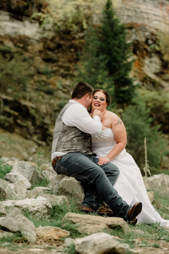 Enchanting beauty and unexpected surprises in this Sleeping Child Hot Springs wedding! Dive into heartwarming moments and a pool jump!