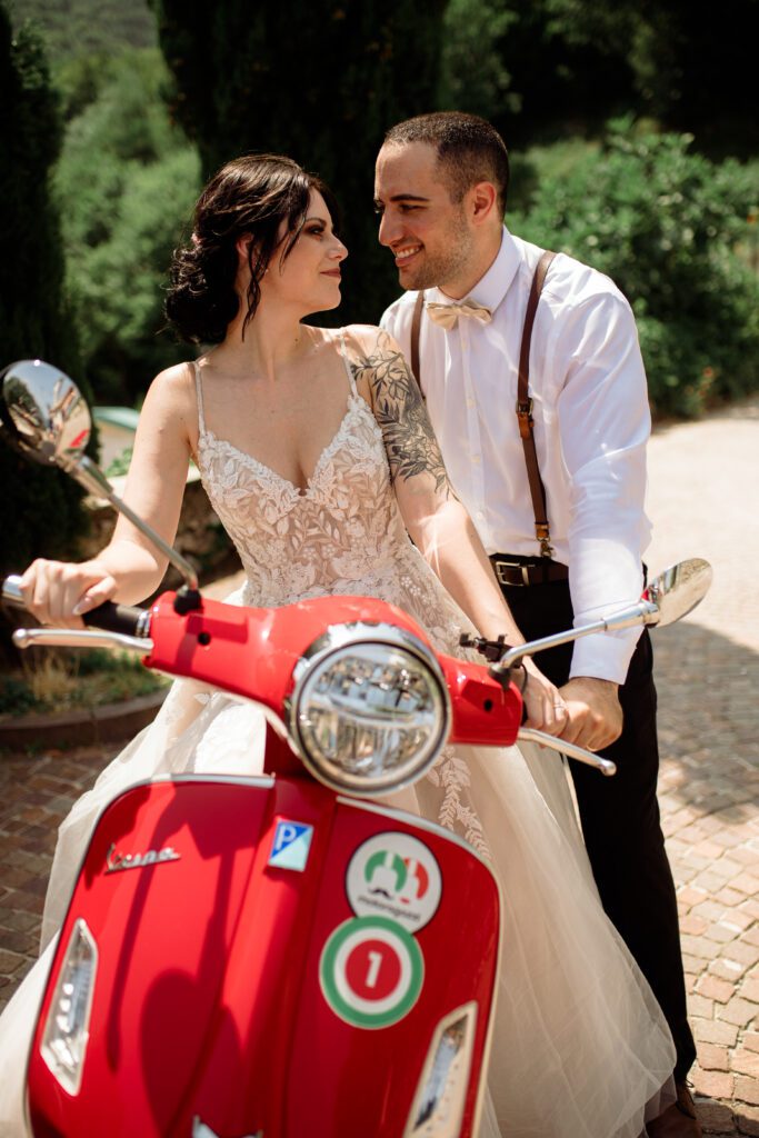First Destination Wedding in Italy, Use out ultimate booking checklist for photographers!