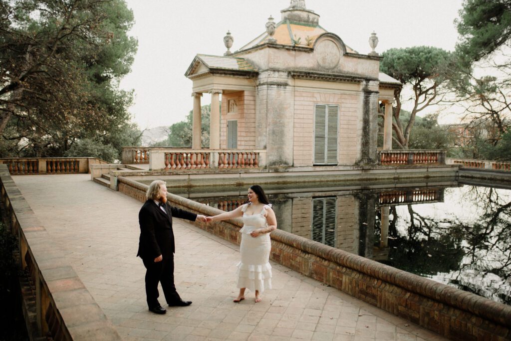 Barcelona elopement in the Gothic Quarter, couple gets married at the Parc del Laberint d'Horta