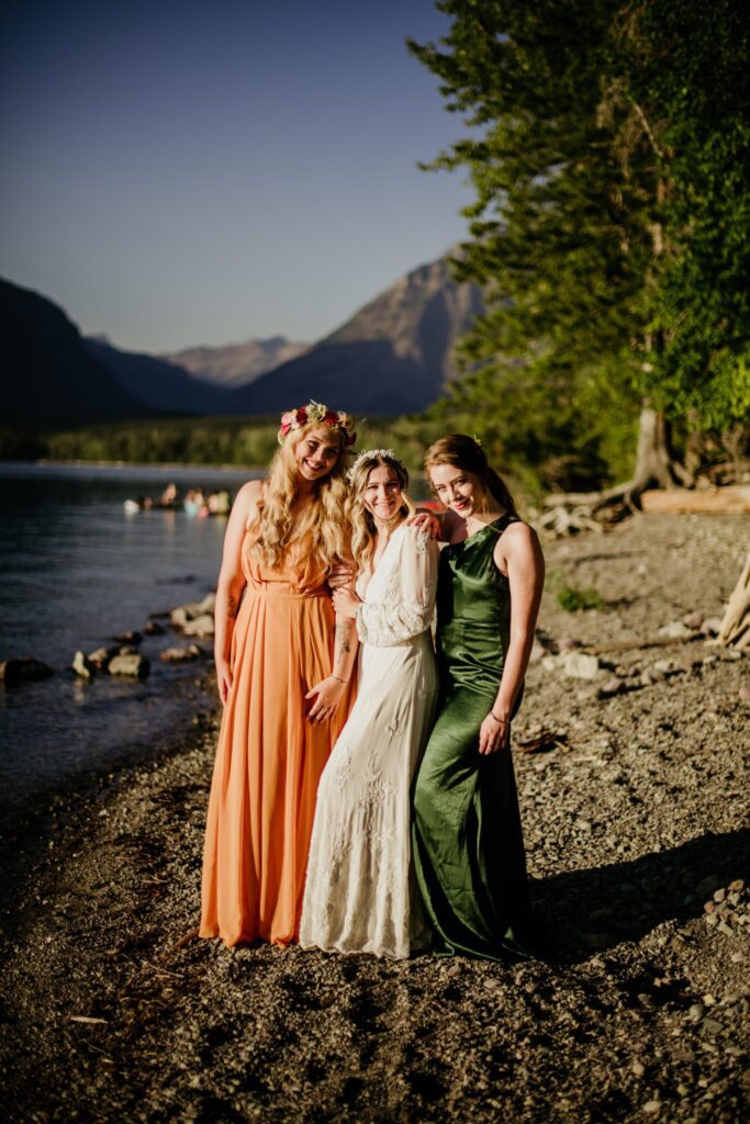 Wedding Photography Shot List, bridesmaids shot list, how to pose bridesmaids photos