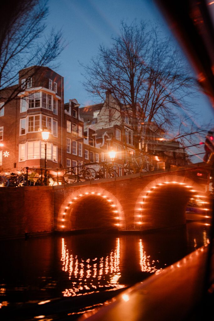Elope in Amsterdam as an American