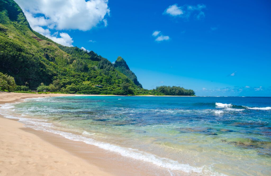 how to elope in Kauai, Tunnels Beach