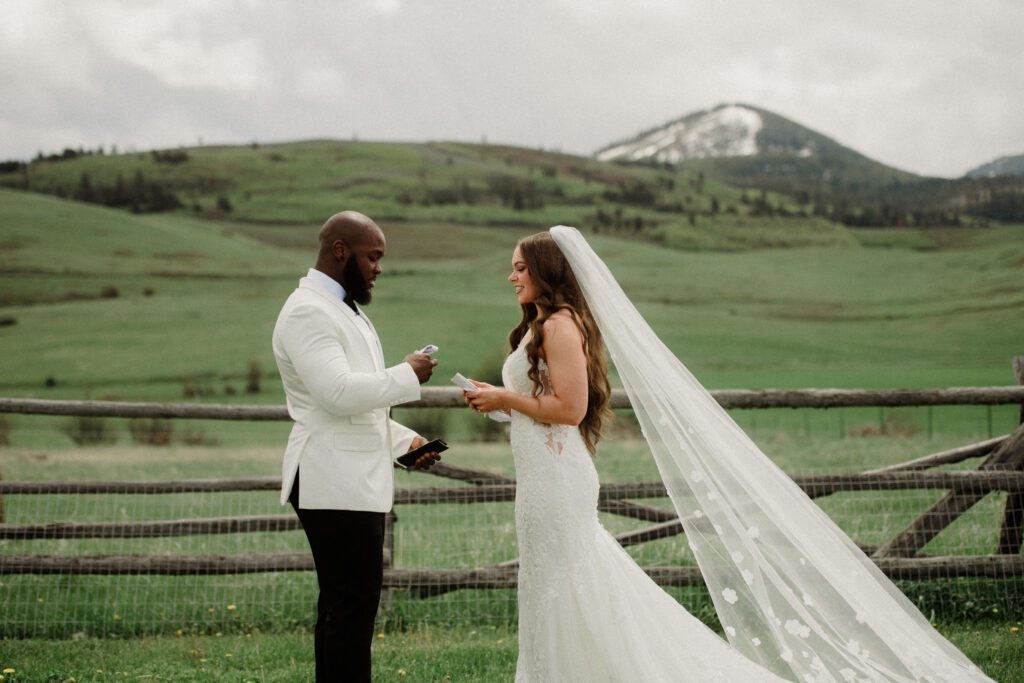 The ultimate helicopter wedding in Montana! From a stretch limo to stunning mountain views, this Bozeman adventure is a dream come true.