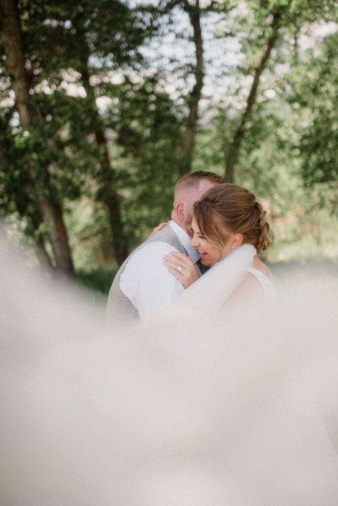 A stunning Little Smith Creek Ranch wedding in the Bitterroot Valley with breathtaking views, heartfelt moments, and a charming rustic theme.