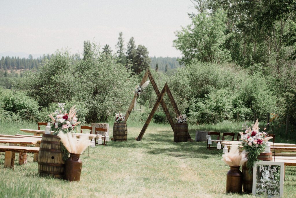 A stunning Little Smith Creek Ranch wedding in the Bitterroot Valley with breathtaking views, heartfelt moments, and a charming rustic theme.