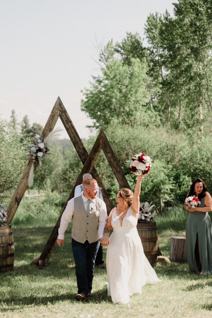 A stunning Little Smith Creek Ranch wedding in the Bitterroot Valley with breathtaking views, heartfelt moments, and a charming rustic theme.