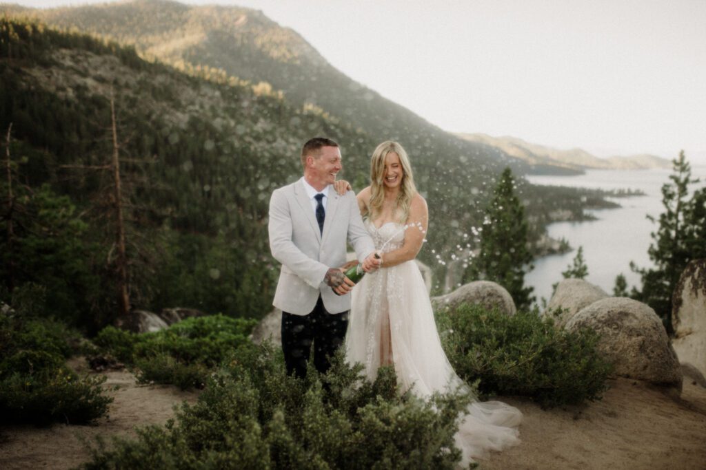 This gorg California elopement in Lake Tahoe has it all! Sunrise hike, private vows and a morning boating on the lake! PERFECTO!