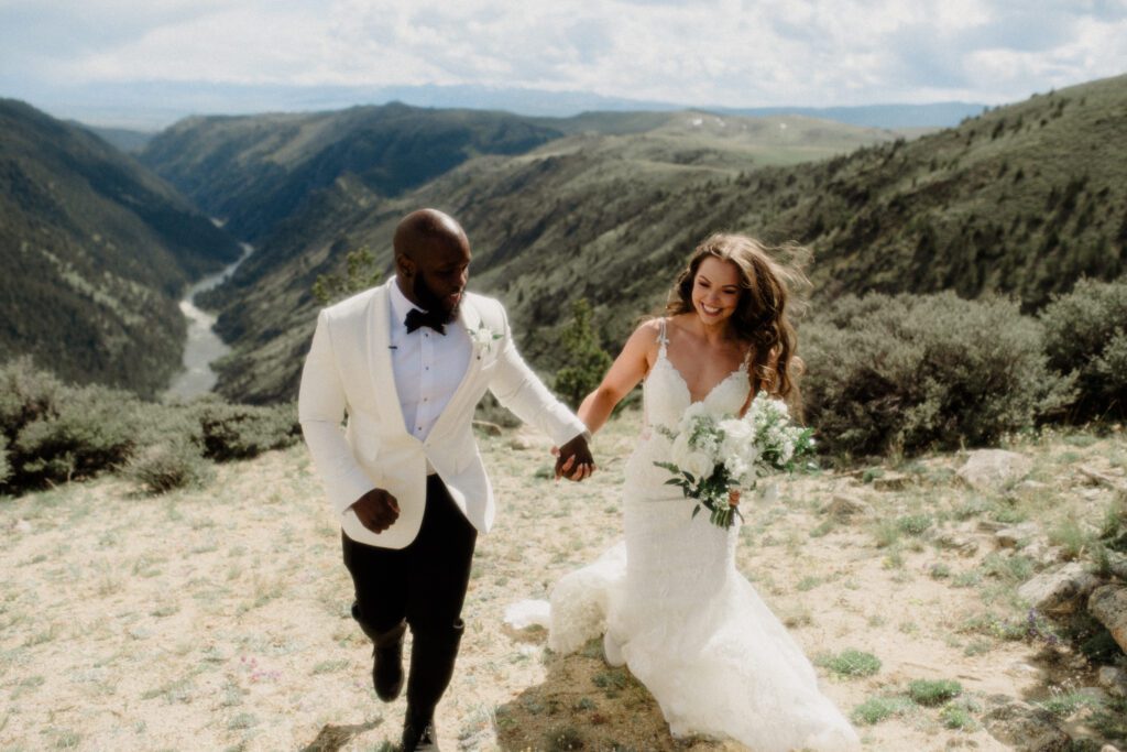 The ultimate helicopter wedding in Montana! From a stretch limo to stunning mountain views, this Bozeman adventure is a dream come true.