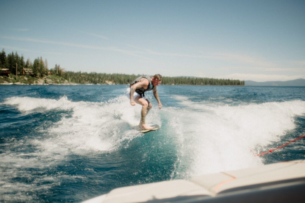 This gorg California elopement in Lake Tahoe has it all! Sunrise hike, private vows and a morning boating on the lake! PERFECTO!