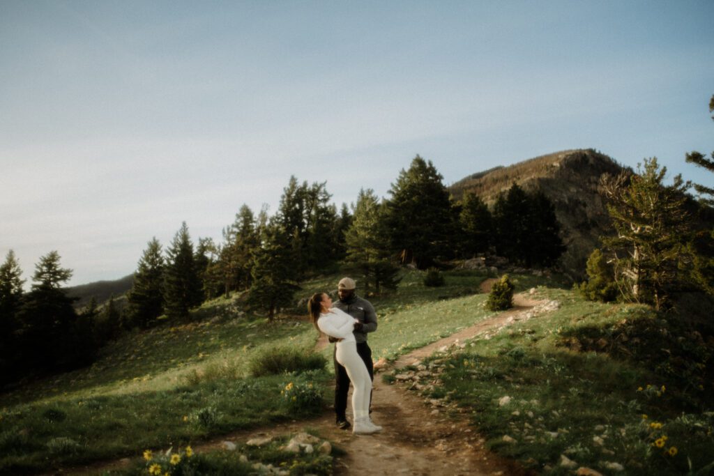 The ultimate helicopter wedding in Montana! From a stretch limo to stunning mountain views, this Bozeman adventure is a dream come true.