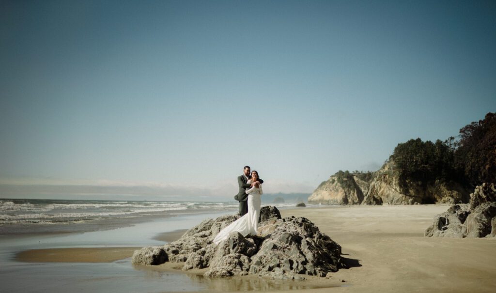 When you think, "elopement Oregon Coast," this is what you think of! Intimate vows at Hug Point, epic Haystack Rock views, and star photos!

This all day elopement will give you the inspo you need for the BEST ELOPEMENT SPOTS near Cannon Beach, contact info for officiants in the area and of course Cannon Beach Resorts you should stay in! 