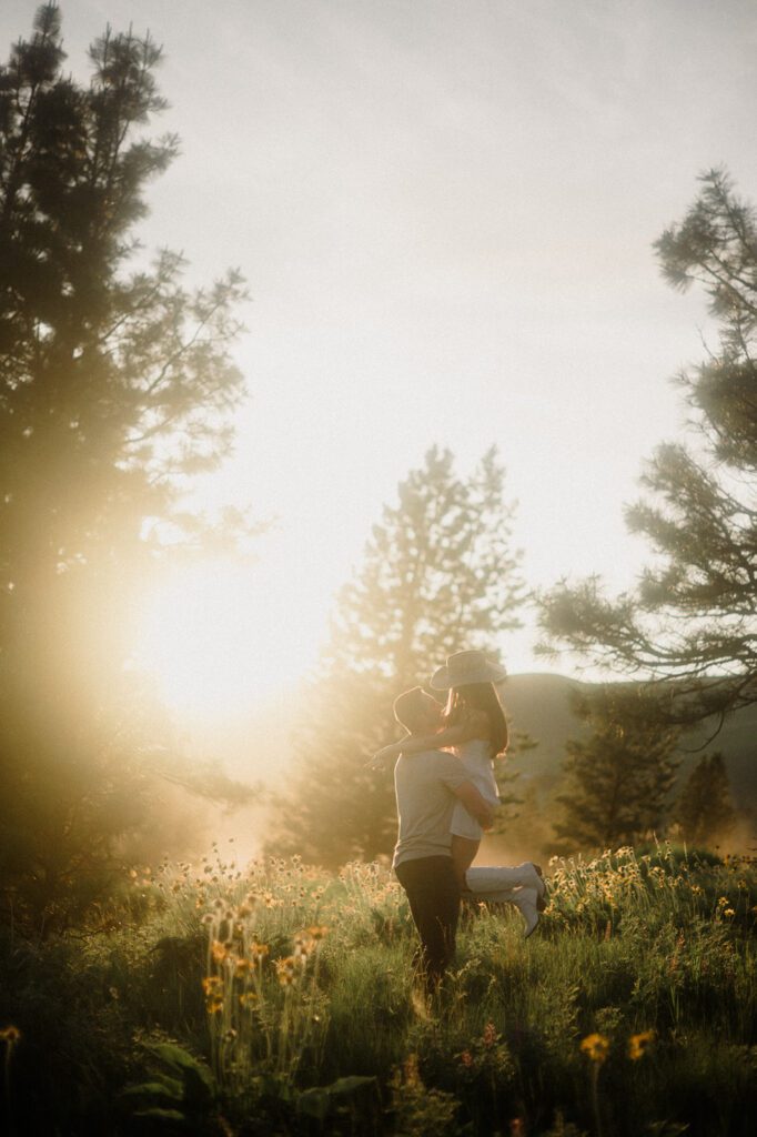 Proposal advice to get the YES! Know your partner. Think about permission, ring, where and when, and what to say!
