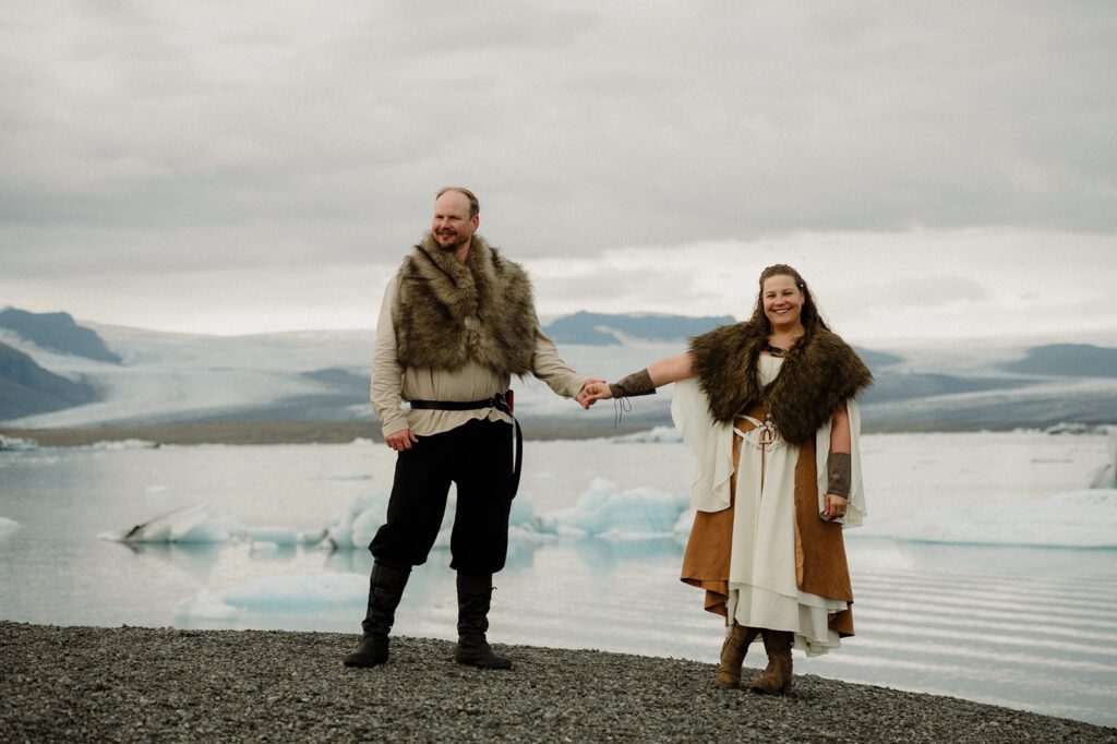 This Iceland vow renewal is pure magic—Vestrahorn peaks, Diamond Beach, waterfalls & Viking vibes. See why Iceland is the spot