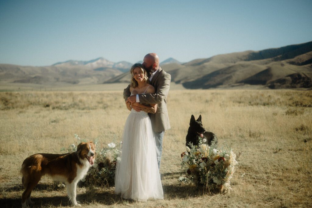 Dreaming of Montana Ranch Weddings? Get the sass, the step-by-step on Montana marriage laws, and all the best Big Sky and wedding venues for your wild, western “I do.”