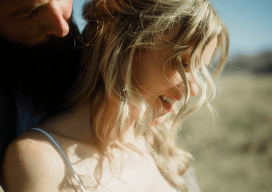 Dreaming of Montana Ranch Weddings? Get the sass, the step-by-step on Montana marriage laws, and all the best Big Sky and wedding venues for your wild, western “I do.”