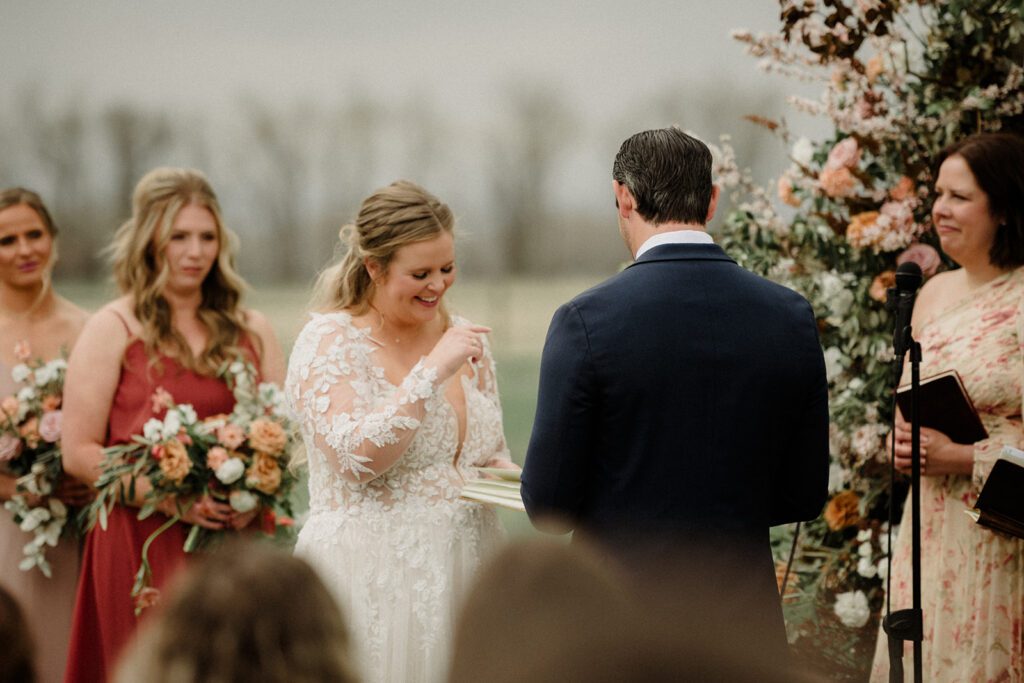 See this Bozeman wedding at Firelight Farm featuring heartfelt moments, joyful laughter, and a couple whose love shines in every photo.