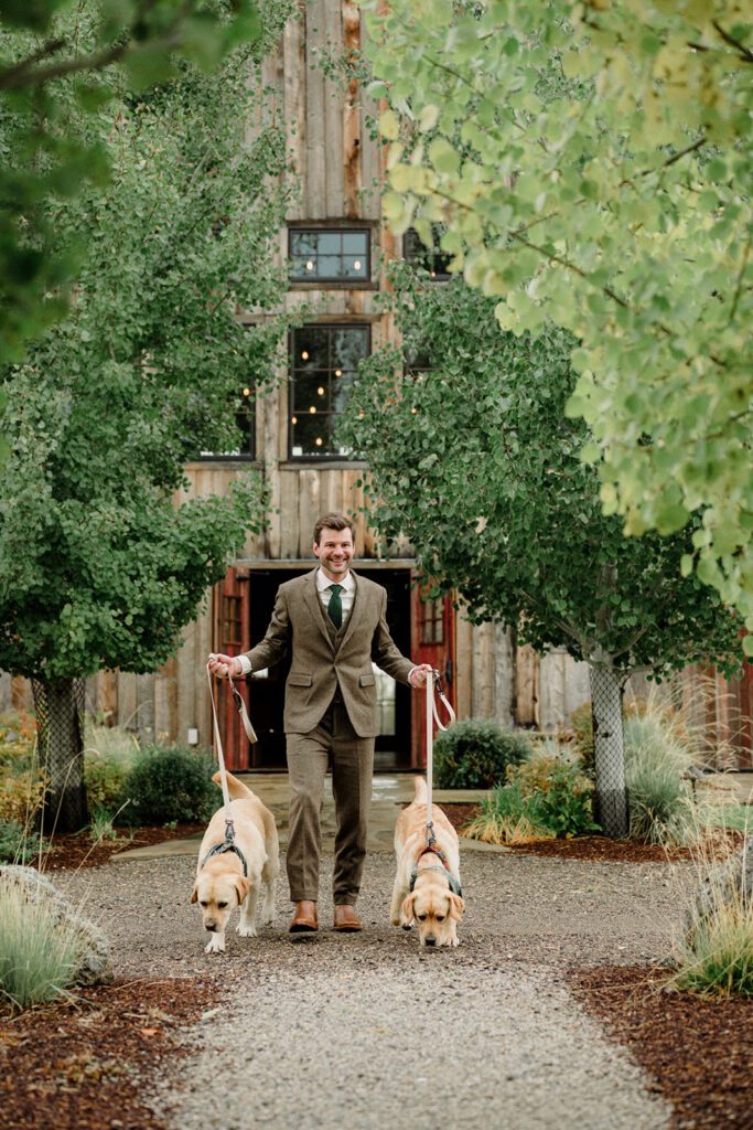 Bozeman wedding with dogs complete with bow ties, sunset photos, and dreamy rain portraits. Plus tips for including your dog in your wedding day.