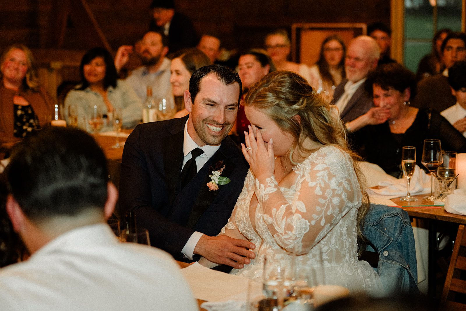 See this Bozeman wedding at Firelight Farm featuring heartfelt moments, joyful laughter, and a couple whose love shines in every photo.