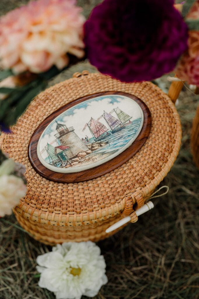 A fun non-traditional wedding in Bozeman with flower baskets, pizza, a “gaggle” wedding party, and sunset photos. See how this couple rewrote the rules.