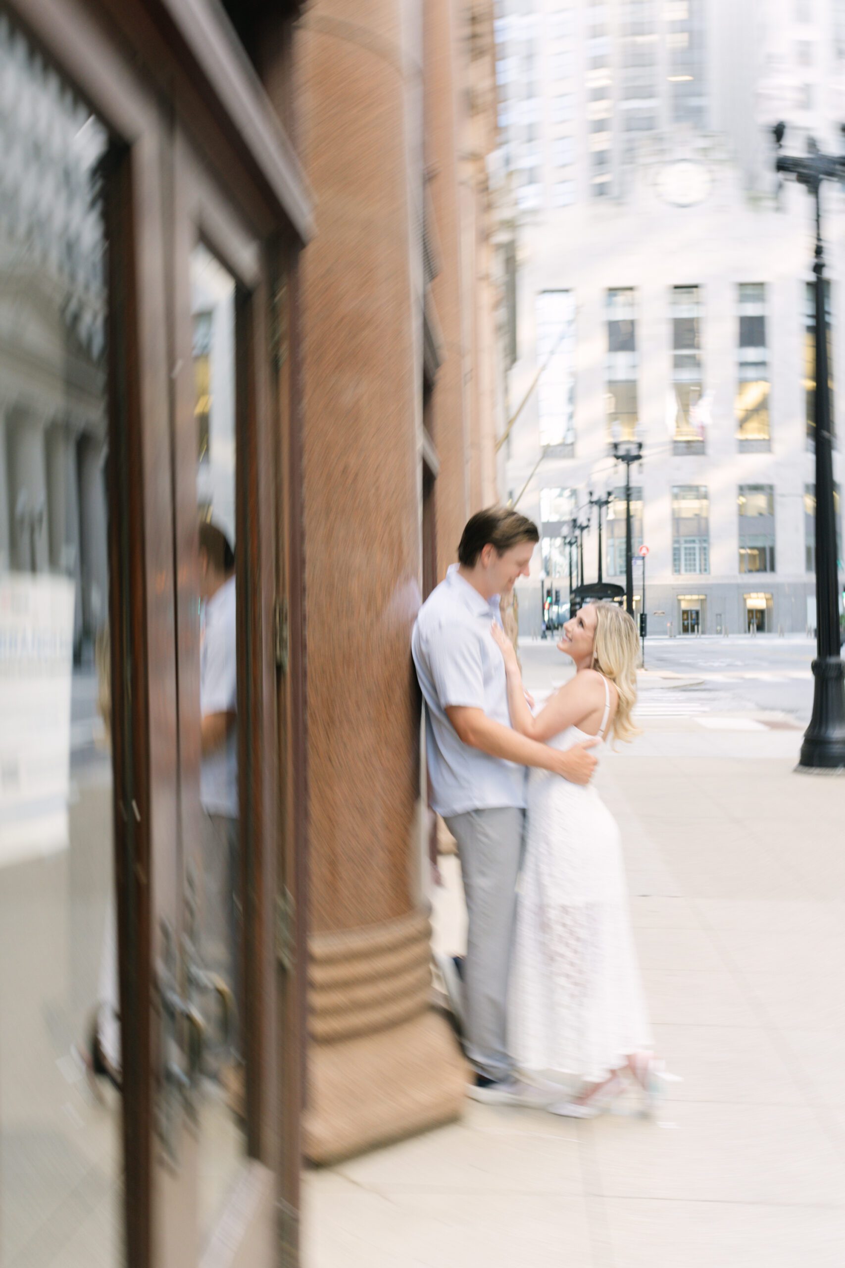 Discover the best engagement session spots in Chicago, from iconic skyline views to hidden gems. Get expert tips, permit info, and photo-ready locations for stunning Chicago engagement photos.