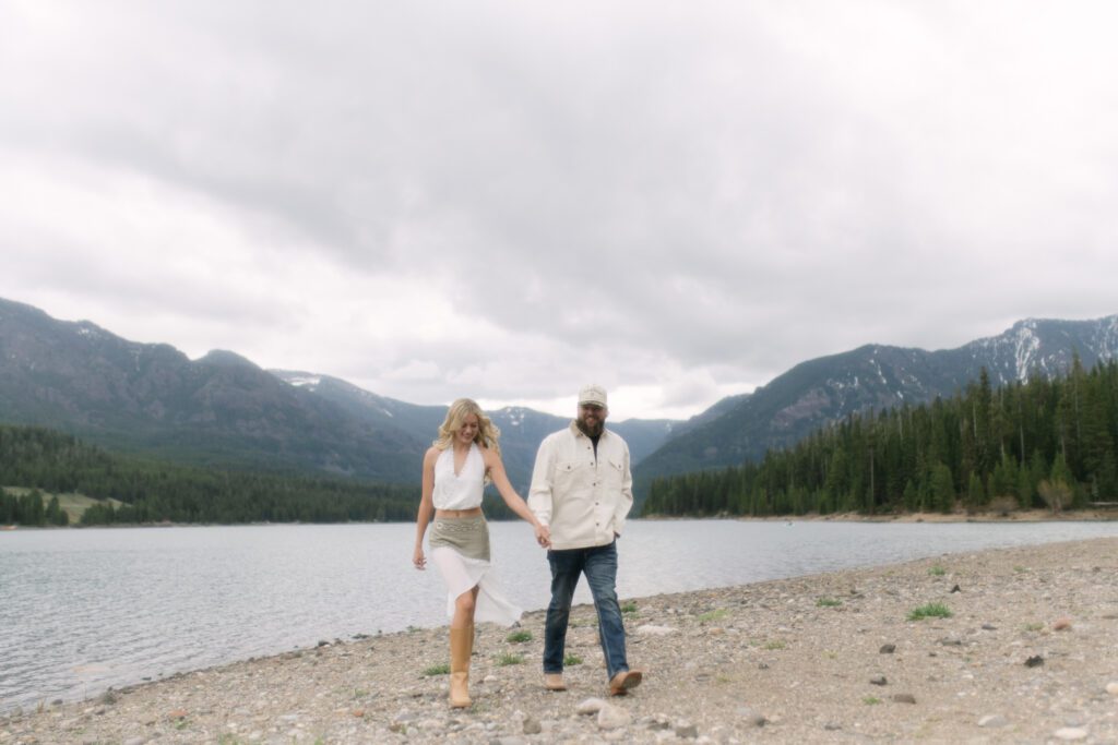 How to have an engagement session in Bozeman, Montana. The best locations, outfit tips, timing strategies, how to use your photos.