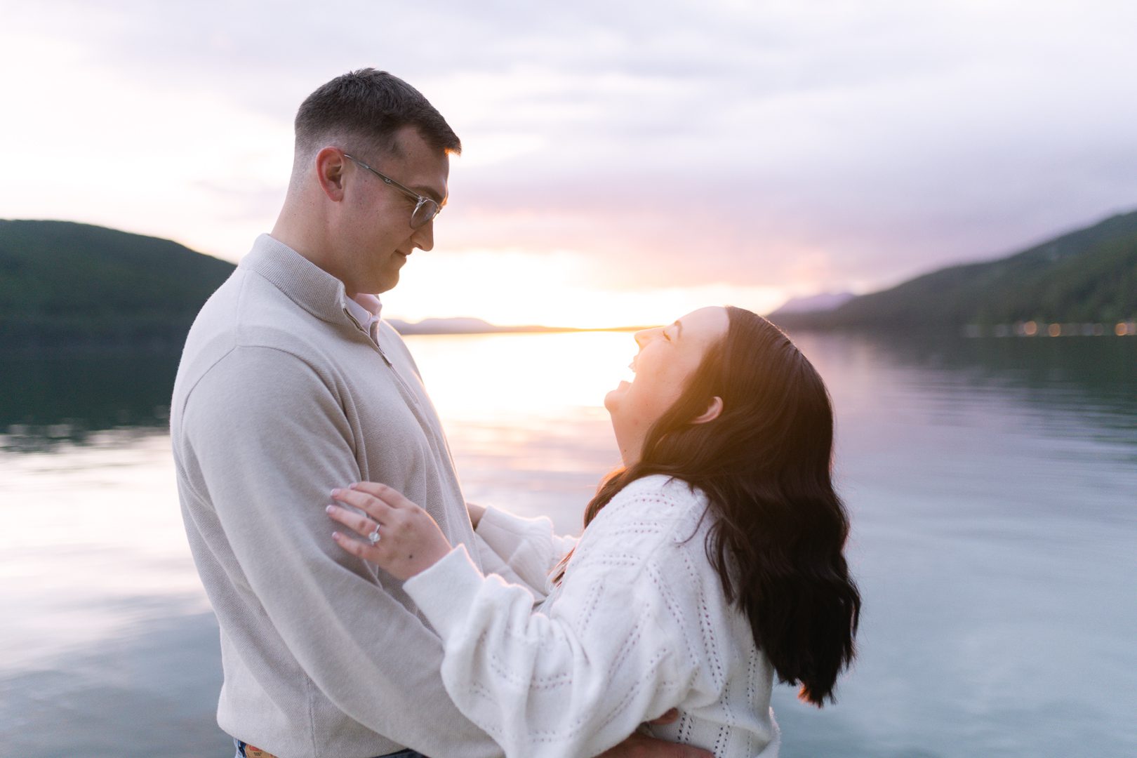 Whitefish surprise proposal on Whitefish Lake at sunset. Get tips on how to plan a surprise proposal, timing, outfit ideas, and how to make it feel natural and unforgettable.