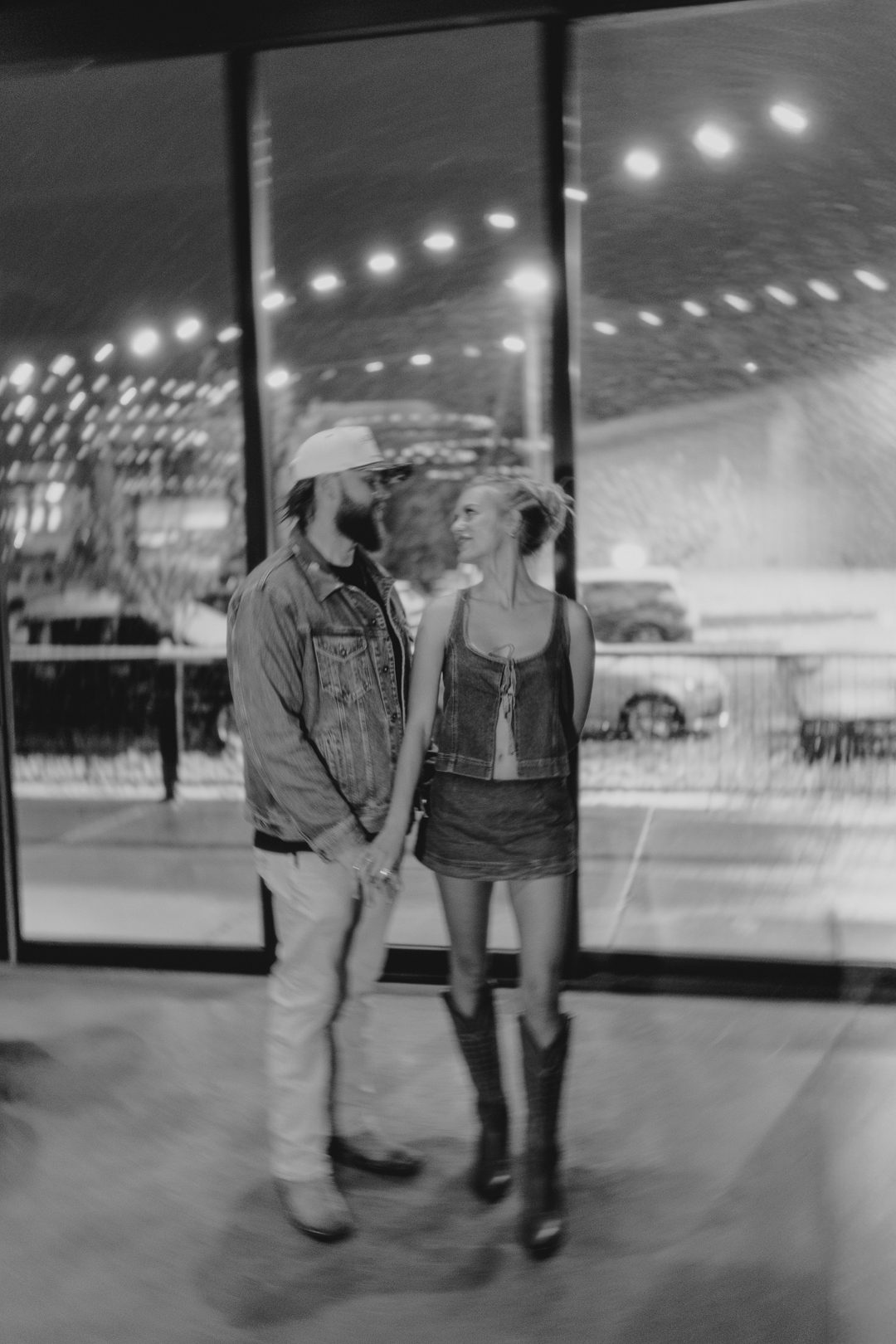 How to have an engagement session in Bozeman, Montana. The best locations, outfit tips, timing strategies, how to use your photos.